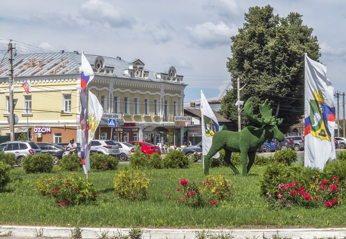 В центре Спас-Клепиков - Сергей Цветков В центре Спас-Клепиков - Сергей Цветков