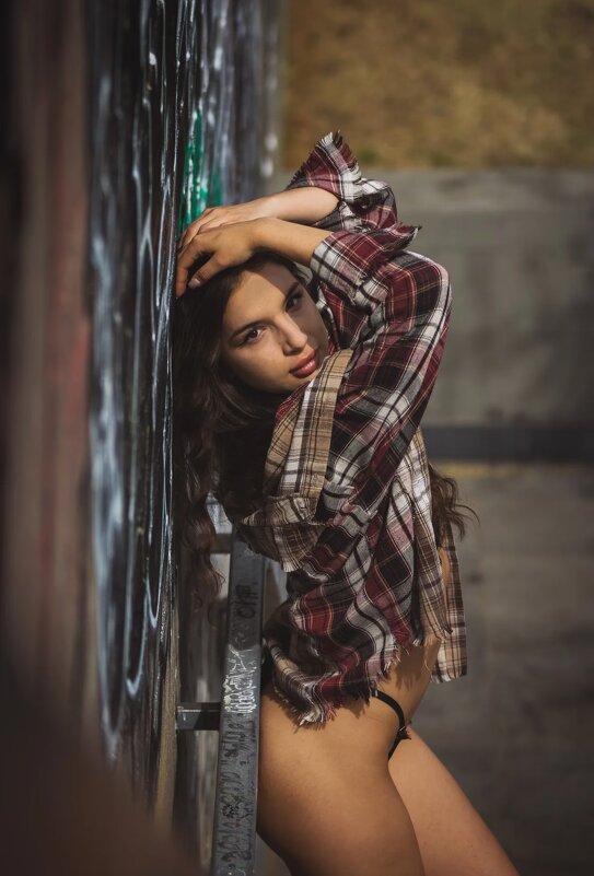 Алла - A B