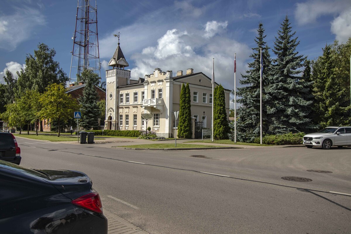 *** - Николай 