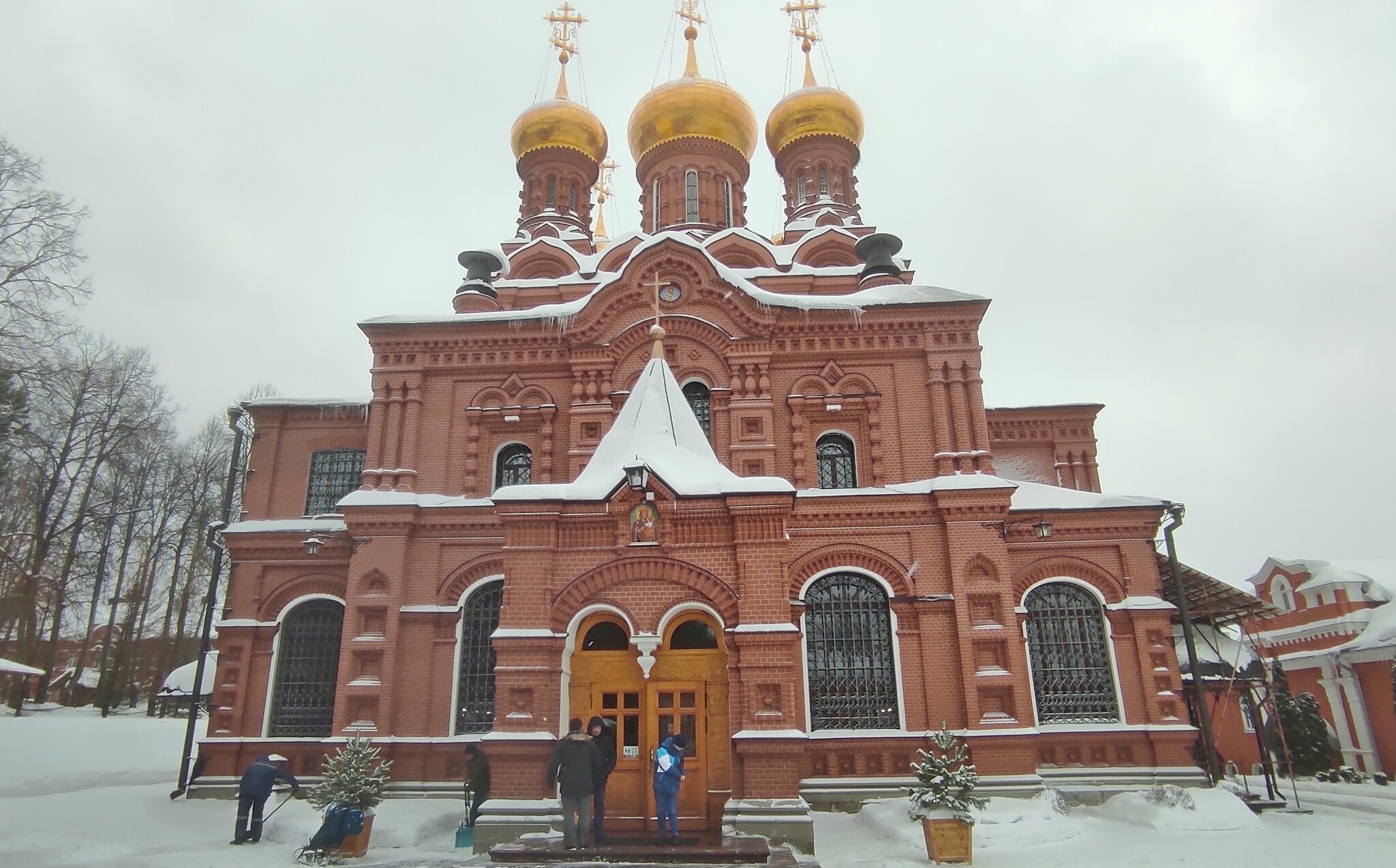 Старый храм - Anguss Grand Старый храм - Anguss Grand