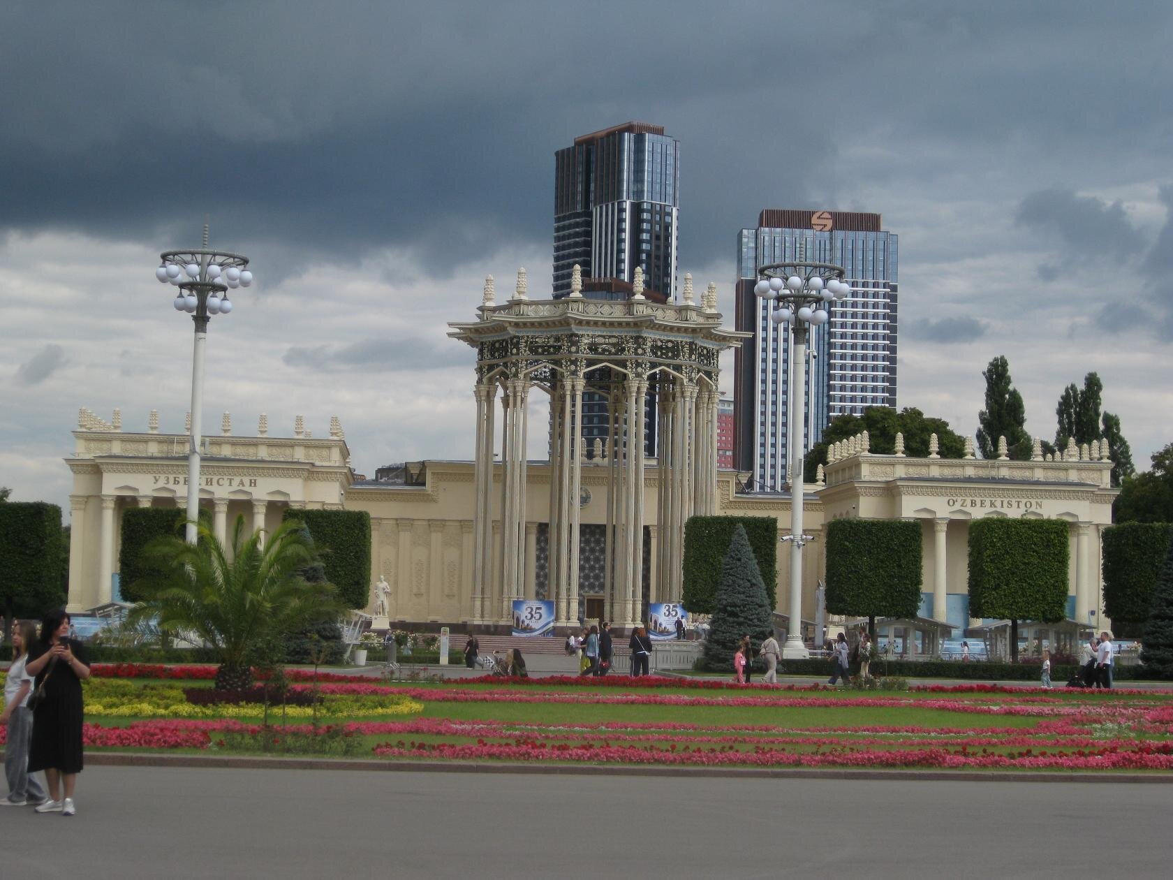 Москва. ВДНХ. Павильон Республики Узбекистан :: Дмитрий Никитин Москва. ВДНХ. Павильон Республики Узбекистан :: Дмитрий Никитин