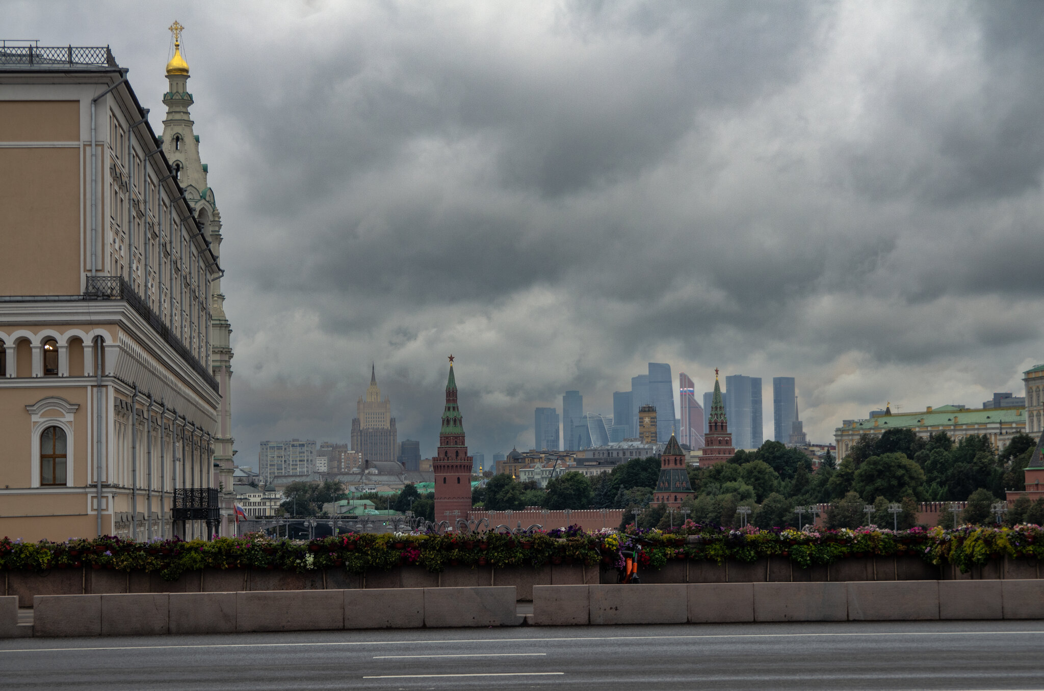 Нахмурилось. :: Николай Нахмурилось. :: Николай