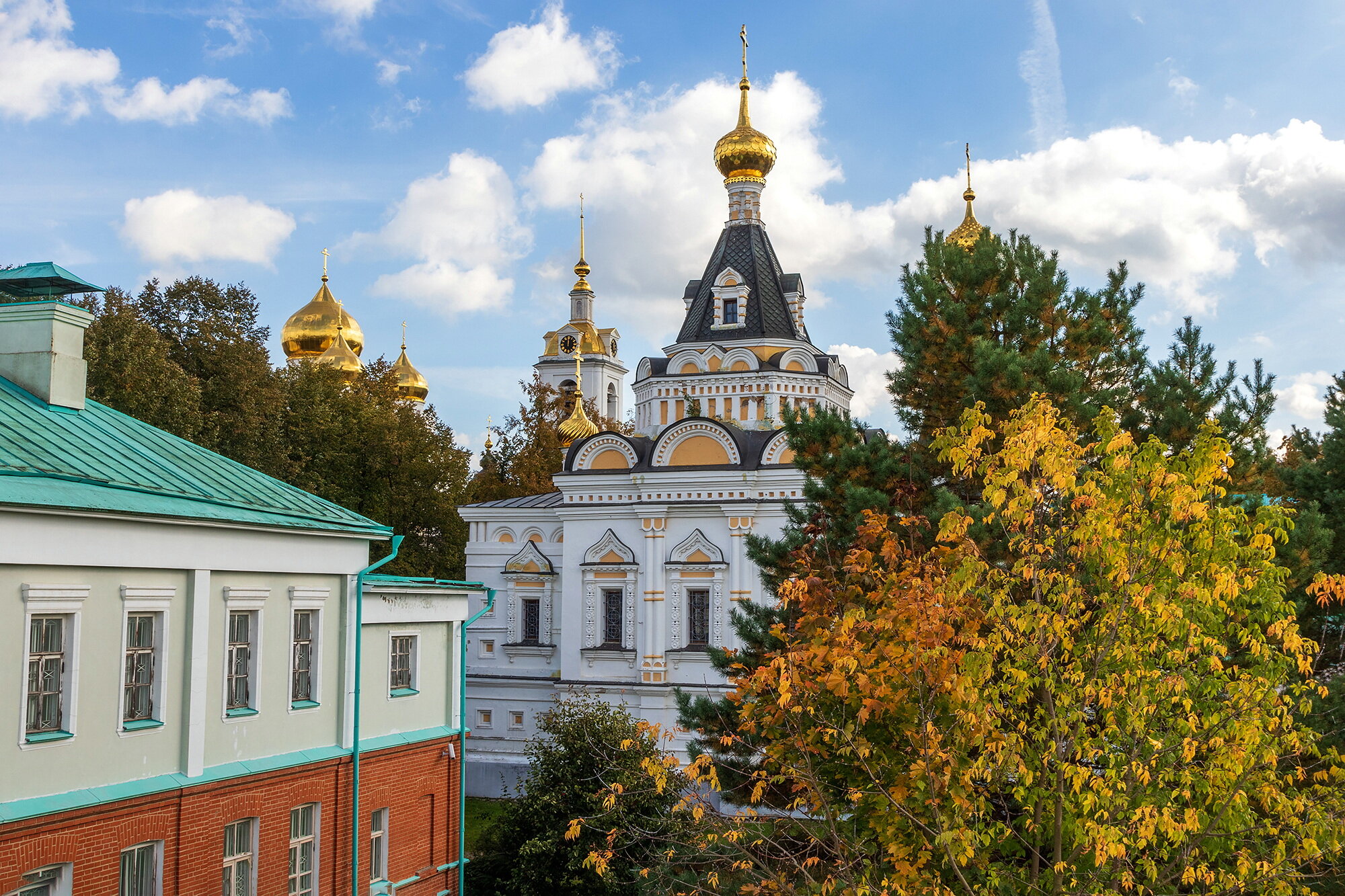 Осень в Дмитрове. :: Анатолий. Chesnavik. Осень в Дмитрове. :: Анатолий. Chesnavik.