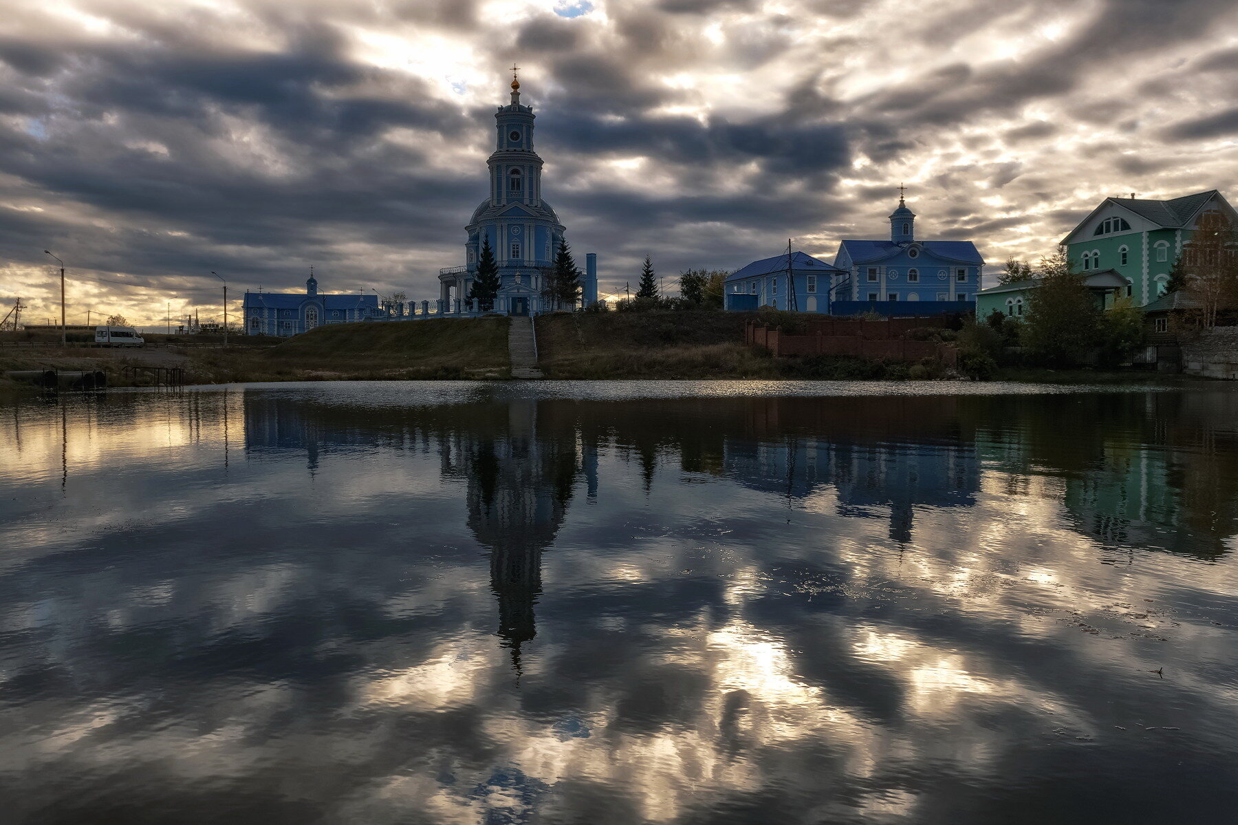Рассвет у храма :: Марина Фомина. Рассвет у храма :: Марина Фомина.