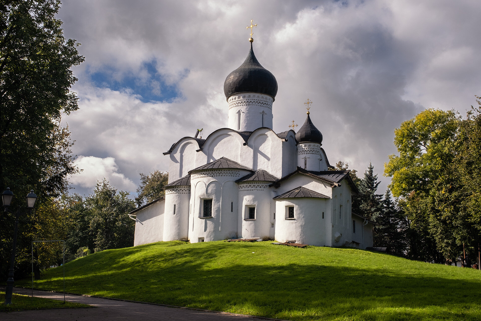 Псков. Церковь Василия на Горке :: Galina Псков. Церковь Василия на Горке :: Galina