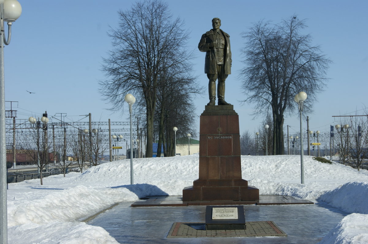 ПАМЯТНИКИ - василий камнский