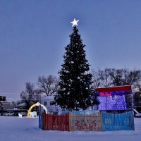 Вечером на площади. :: Восковых Анна Васильевна 