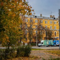 Жизнь на улице :: Александр Синдерёв