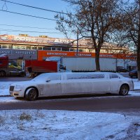 Лимузин на обочине :: Александр Синдерёв