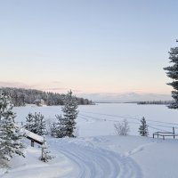 Зимнее озеро в Лапландии :: Сергей Черник