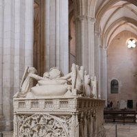 Саркофаг Инес де Кастро :: Ольга 