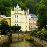 Летний день в Карловых Варах :: Юрий. Шмаков