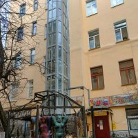 Мозаичный дворик Санкт-Петербурга :: Ирэн 