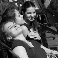 *** :: Виктор Никитенко