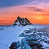 Закат, лёд и мрамор :: Виктор Садырин