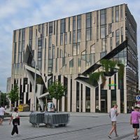 *** :: Witalij Loewin