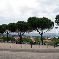 Пригород Парижа. :: Владимир Драгунский