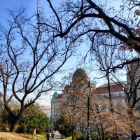 ГОРА И ОТЕЛЬ ГЕЛЛЕРТ :: Анатолий Малобродский ГОРА И ОТЕЛЬ ГЕЛЛЕРТ :: Анатолий Малобродский