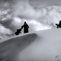 На смотровой площадке в апреле 25 г.... :: Владимир Шошин На смотровой площадке в апреле 25 г.... :: Владимир Шошин