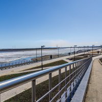 На набережной у Амура. :: Виктор Иванович Чернюк