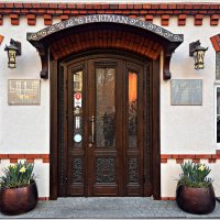 Вход в отель Хартман. :: Валерия Комова Вход в отель Хартман. :: Валерия Комова