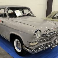 Выставка авто. :: Ольга 