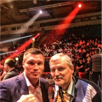 Его Величество Бокс :: Юрий Яньков