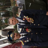 Герои...........летчик и вертолетчик :: Cергей Кочнев