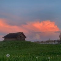 Избушка на опушке :: Татьяна Соколова