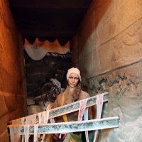 Военный лекарь в каменоломнях :: Татьяна Лютаева