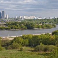 Вид со смотровой площадки в Коломенском :: <<< Наташа >>>