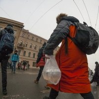 Все бегут, бегут, бегут... :: Иван К