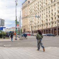 Городская Зарисовка :: юрий поляков