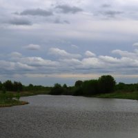 Пасмурное утро :: Андрей Снегерёв