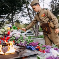 Парень в форме красноармейца :: Евгений Николаев