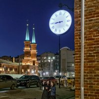 "Идут часы, и дни, и годы..." :: Сергей Шатохин 