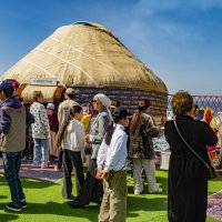 Гуляние :: Анатолий Чикчирный