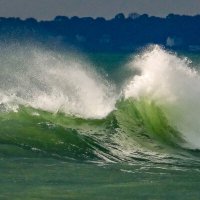 Бушует на Атлантическом океане :: Георгий А Бушует на Атлантическом океане :: Георгий А