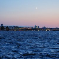 На фарватере реки Нева. :: Евгений Седов На фарватере реки Нева. :: Евгений Седов