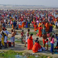 отмечают праздник Маха Кумбх Мела :: Георгий А отмечают праздник Маха Кумбх Мела :: Георгий А