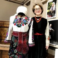 Олена майстриня вишивки :: Степан Карачко