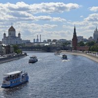 Московские пейзажи :: <<< Наташа >>>