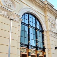 Ст. метро "Смоленская" :: Валерий Судачок