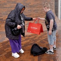 Эти бабушкины чувства - разберись в них. :: Татьяна Помогалова