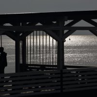 Вечер на пляже#3 :: Андрей Николаевич Незнанов Вечер на пляже#3 :: Андрей Николаевич Незнанов