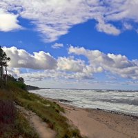 Балтийский берег :: Сергей Карачин