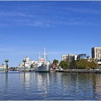 Утро города. Суда Музея Мирового океана. :: Валерия Комова Утро города. Суда Музея Мирового океана. :: Валерия Комова