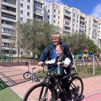 На велосипеде :: Андрей Хлопонин На велосипеде :: Андрей Хлопонин