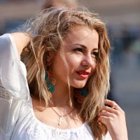 Уличный портрет :: Владимир59 