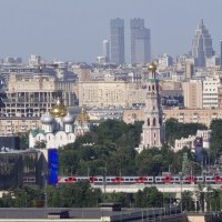 Новодевичий монастырь с Вороьевых гор :: <<< Наташа >>>
